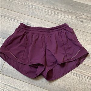 Lululemon Hotty Hot’s